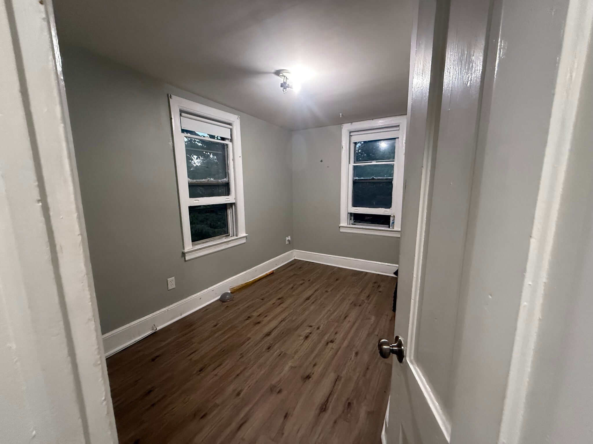 Building Photo - 212 Mannion Ave
