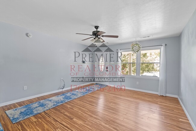 Building Photo - 2866 Hobbs Rd