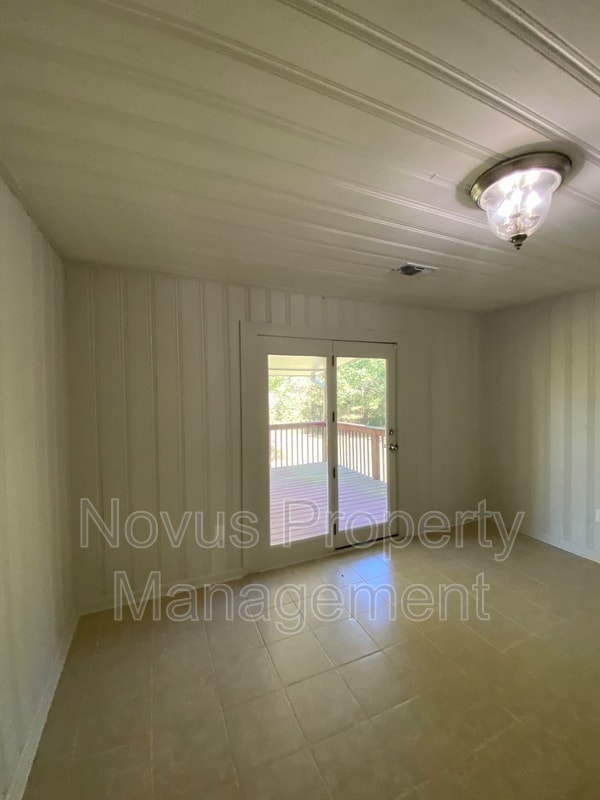 Building Photo - 8308 Villa Rica Hwy