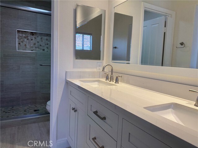 Building Photo - 9 Torrigiani Aisle