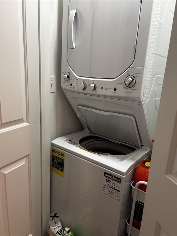 Building Photo - 18 Knowlton St