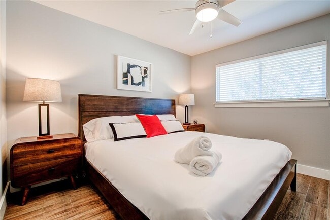 Building Photo - 3009 Matador Dr