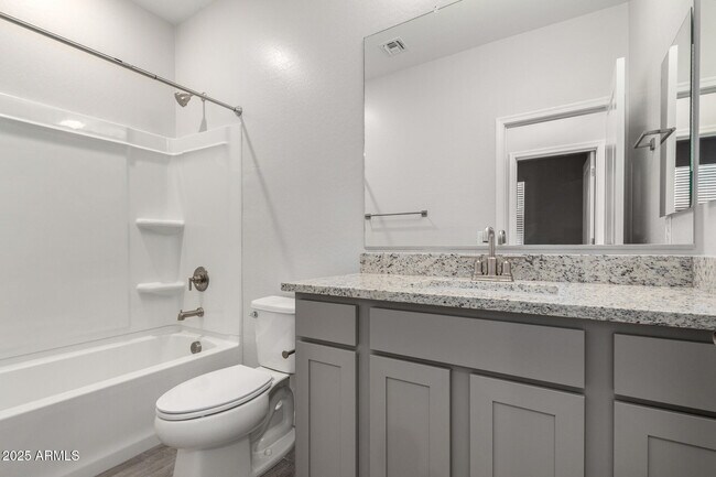 Building Photo - 18207 W Daley Ln