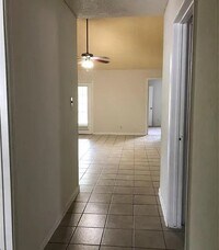 Building Photo - 22314 Meadowgate Dr