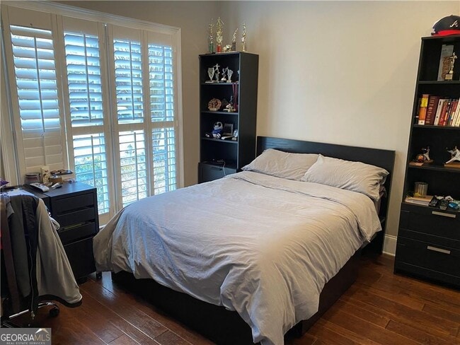 Building Photo - 1602 Chadwick Ridge Dr NW