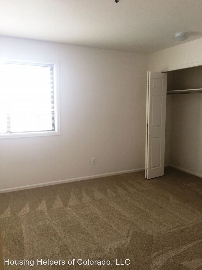 Building Photo - 2 br, 1 bath House - 3021 Kings Ridge Blvd #2