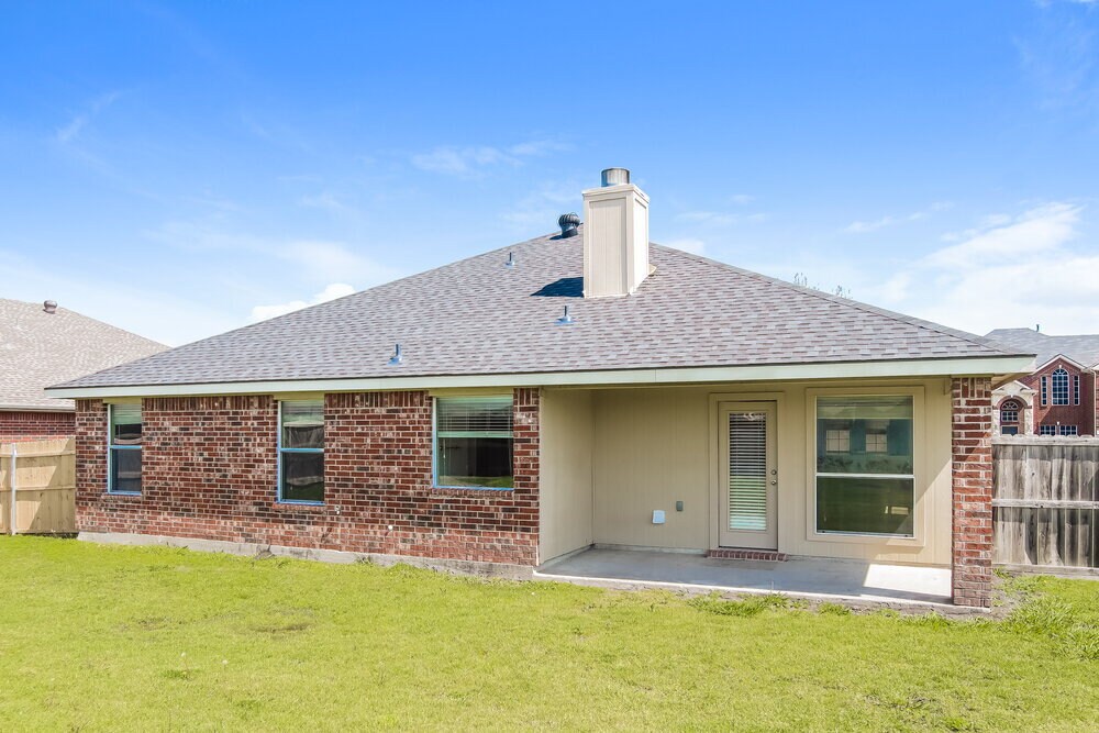 Building Photo - 2201 Woodberry Dr