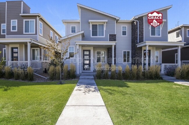 Primary Photo - 9681 Truckee St