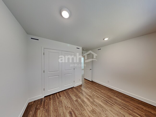 Building Photo - 9133 S Conquistador Street