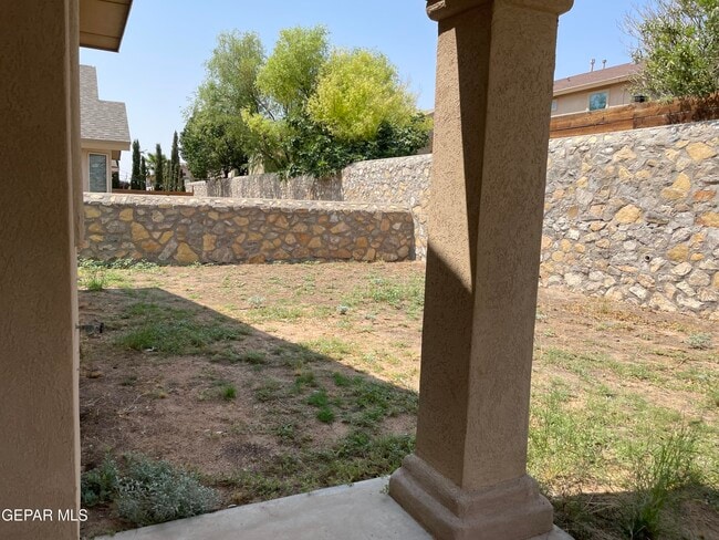 Building Photo - 11249 Duster Dr