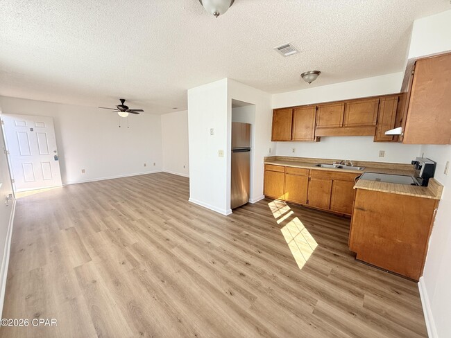 Building Photo - 130 Beulah Ave