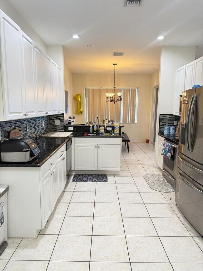 Building Photo - 2891 Cedar Dunes Dr