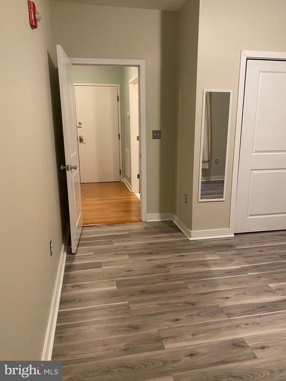 Building Photo - 4742 Pine St