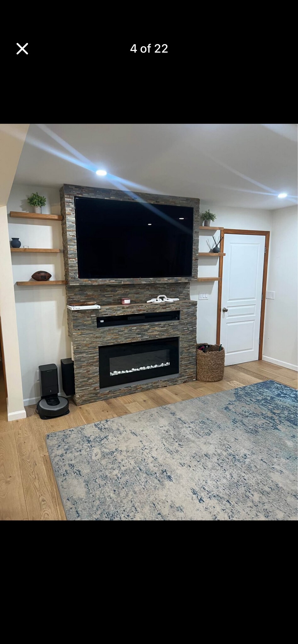 Living room - 99 Hancox Ave