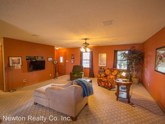 Building Photo - 25655 Watson Ln