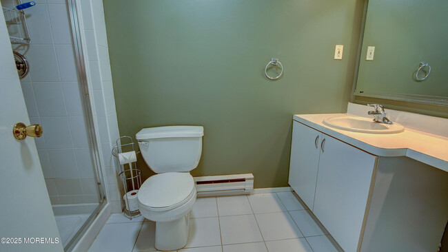 Building Photo - 30 Meadow Green Cir