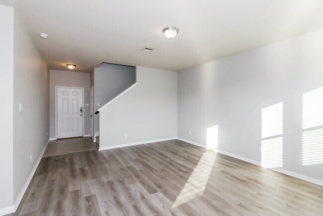 Building Photo - 3319 Allington Ct