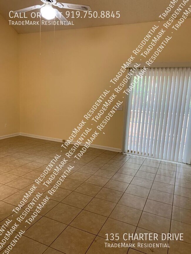 Building Photo - 135 Charter Dr