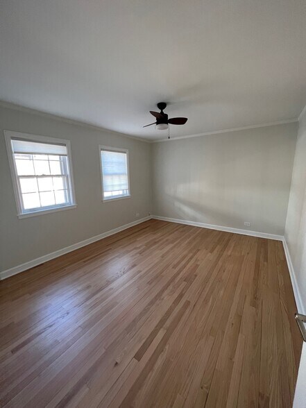 Bedroom - 553 Winnetka Ave