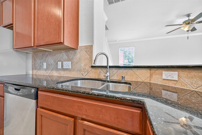 Building Photo - 24670 Folkstone Cir