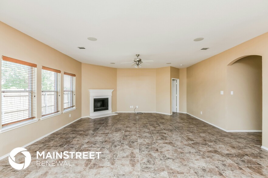 Building Photo - 108 Centennial Pl