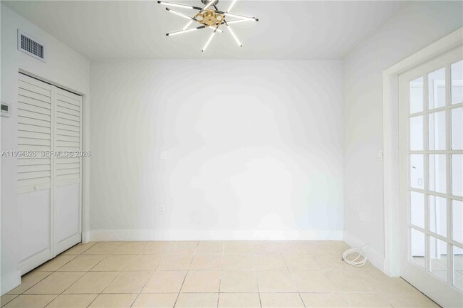 Building Photo - 920 Pennsylvania Ave