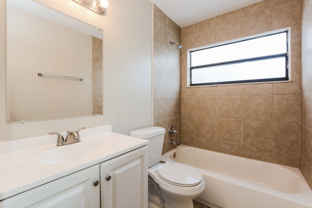 Building Photo - 1006 Burnett St