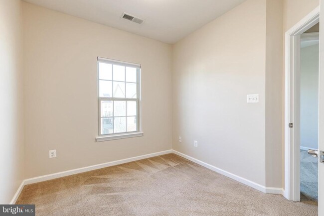 Building Photo - 7223 Winding Hills Dr