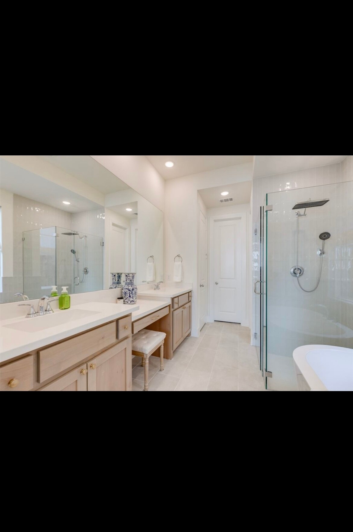 Building Photo - 1513 Waxwing Pl