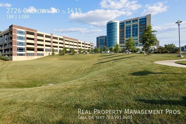 Building Photo - 2726 Gallows Rd
