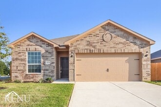 Building Photo - 25334 Shadowdale Dr