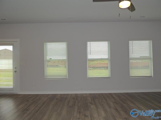 Building Photo - 26303 Beech Grv Ln NW