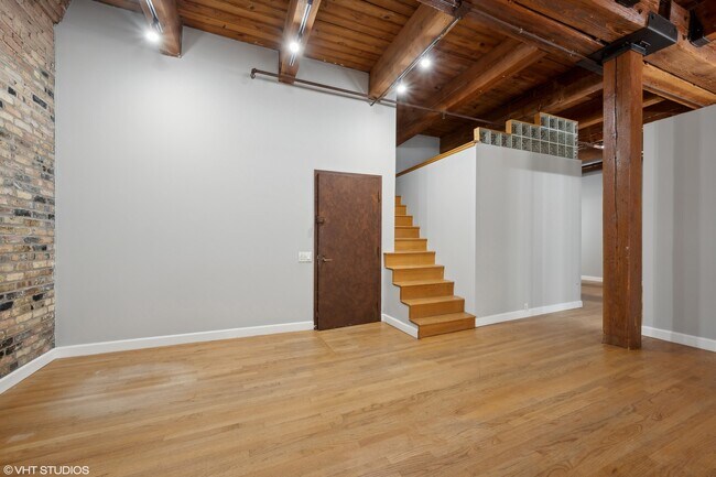 Building Photo - 540 N Lake Shore Dr