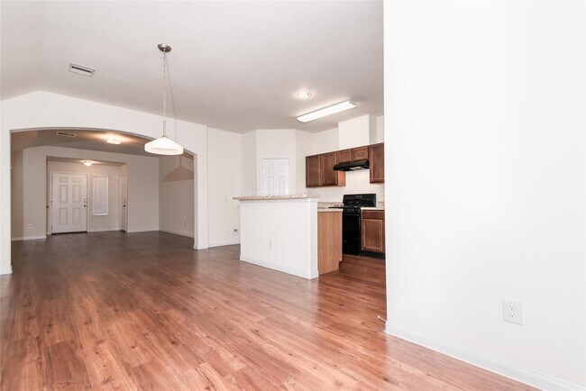Building Photo - 5515 Amelia Plantation Dr