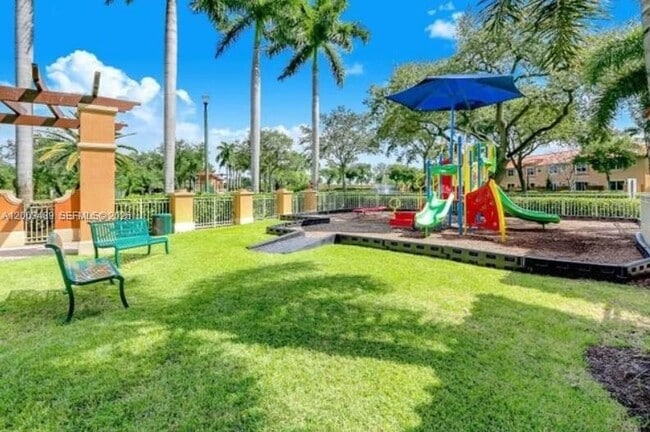 Building Photo - 4953 Windward Way