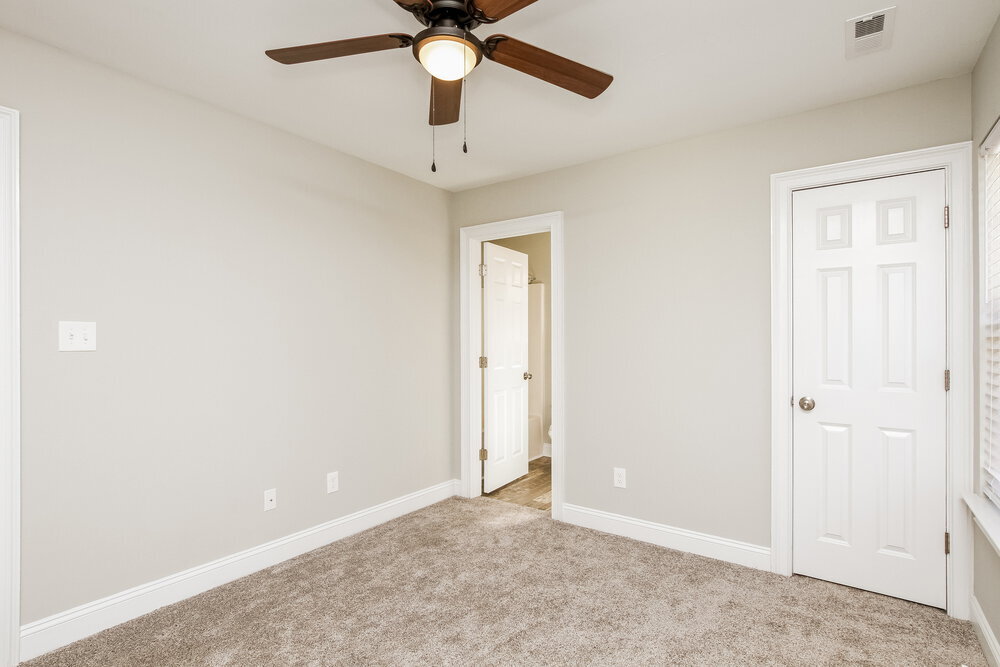 Building Photo - 7728 Royal Park Ln