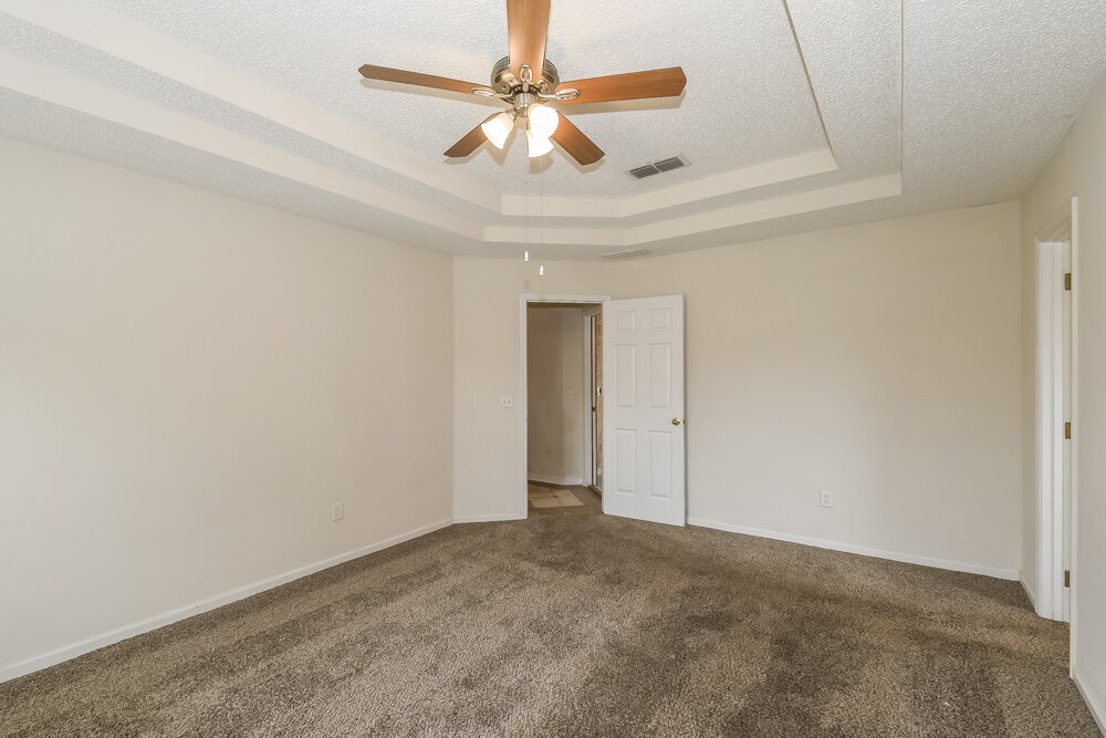 Building Photo - 12710 Dunns View Dr