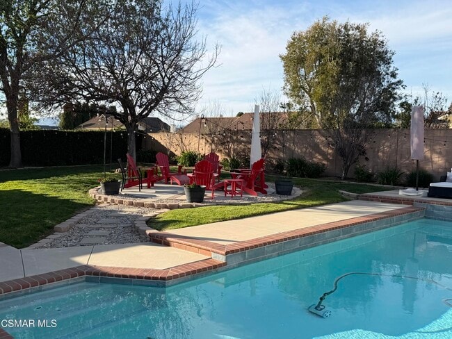 Building Photo - 13389 Vista Levana Dr