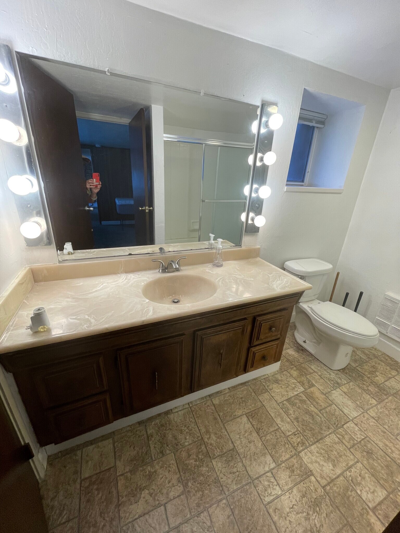 Building Photo - 236 Lomas Cantadas