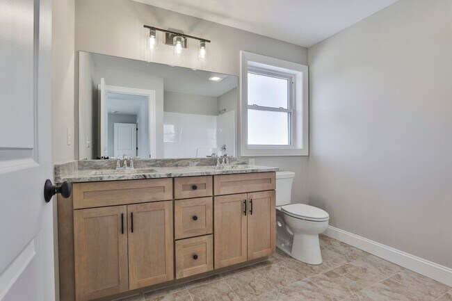 Building Photo - 39b Windsor lane