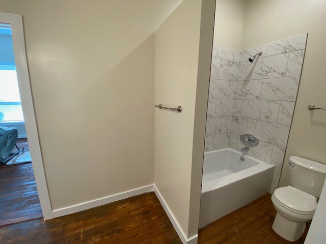 Building Photo - 1306 Calvit St