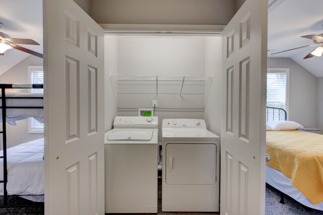 Building Photo - 1253 Dodd St