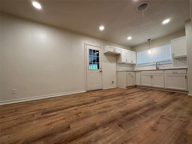 Building Photo - 1303 Michigan Ave