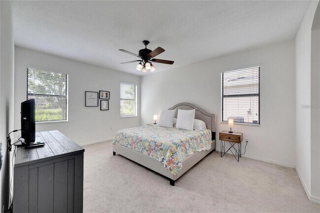 Building Photo - 307 Star Shell Dr