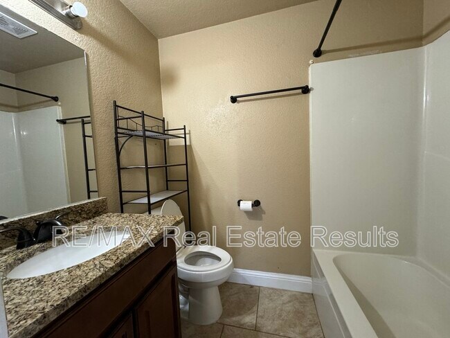 Building Photo - 1523 N Dawn Dr
