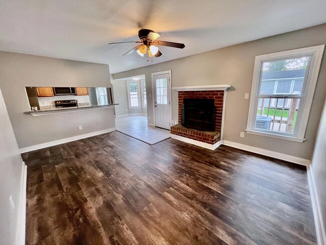 Building Photo - FOR RENT SALEM LAKES AREA VIRGINIA BEACH!