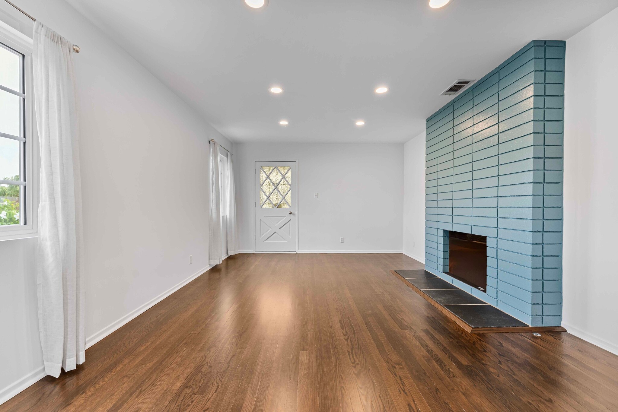 Building Photo - 4762 Imlay Ave