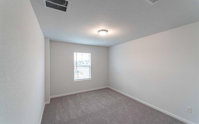 Building Photo - 101 Copper Lily Dr