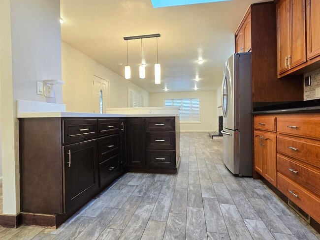 Building Photo - Large Campbell Home, Remodeled Inside, Gorgeous Kitchen, Large Master Suite, A/C, Beautiful Yards!