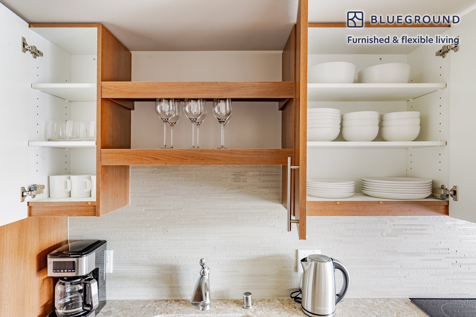 Building Photo - 10333 Main St